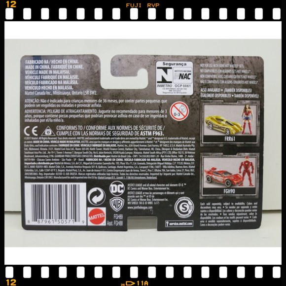 Hot~Wheels~DC~Justice~League~Batman~FGH89~Diecast~ - Picture 2 of 4